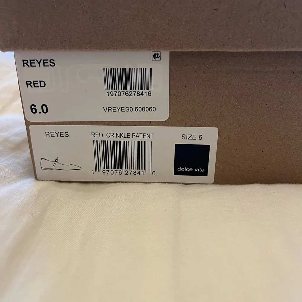 Dolce Vita Red Flats for Women - Picture 2 of 5